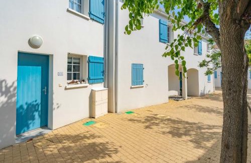 Vaux-sur-Mer Casa | Holiday Home Les Jardins d'Agathe by Interhome