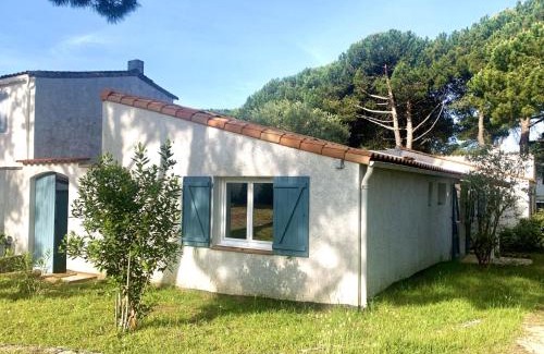 La Palmyre Casa | Holiday Home Les Trémières by Interhome