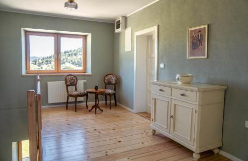 Stari Trg pri Lozu Casa | Holiday Home Lož