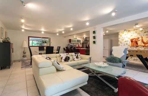 Trebeurden Casa | Casa de vacaciones 'Logement À Trebeurden 800m Plage' con terraza privada