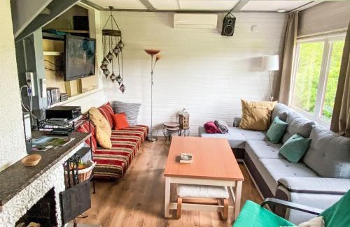 Reimboldshausen Casa | Holiday Home LoLa by Interhome