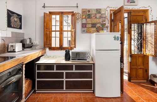 Colmenar Casa | Casa de vacaciones 'Luis' con vistas a la montaña, Wi-Fi y aire acondicionado