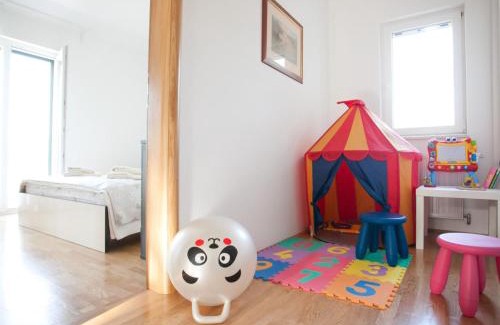 Kamenmost Casa | Holiday Home Luna by Interhome