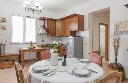 Lake Garda Casa | Holiday Home Lungo l'Ardeatina by Interhome