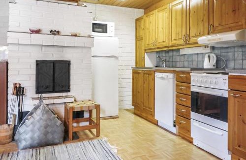 Enontekio Casa | Holiday Home Luppo by Interhome