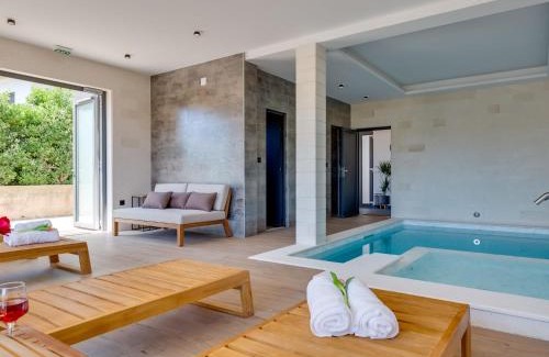 Povljana Casa | Holiday Home Luxury Villa Terra Maiorum by Interhome