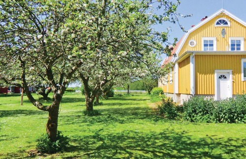 Farjestaden Casa | Holiday Home Möllstorpsgatan Färjestaden