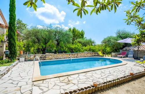 Fayence Villa | Casa de vacaciones 'Ma Vie Là' con vistas a la montaña, Wi-Fi y aire acondicionado