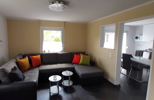 Attendorn Casa | Casa de vacaciones 'Maag, 102qm' con terraza privada y Wi-Fi