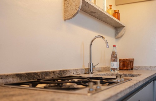 Cortona Apartamento | Casa de vacaciones 'Magazzino 1' con piscina compartida, Wi-Fi y aire acondicionado