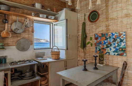 Panormos Casa | Casa de vacaciones 'Magical Retreat' con vistas al mar, terraza privada y balcón