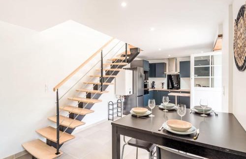 Bieuzy Casa | Holiday Home Maison de Pluméliau by Interhome