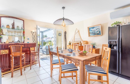 Jard-sur-Mer Casa | Casa de vacaciones 'Maison Salorge' con piscina privada, Wi-Fi y aire acondicionado
