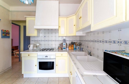 Faucon Casa | Casa de vacaciones 'Maison Avec Vue Sur Le Ventoux' con vistas a la montaña, terraza privada y Wi-Fi