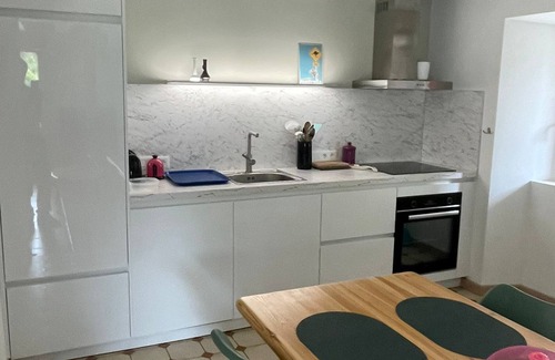 Seneujols Casa | Casa de vacaciones 'Maison De Campagne' con terraza privada, jardín privado y Wi-Fi
