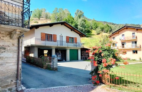 Introd Casa | Holiday Home - Maison Dayné