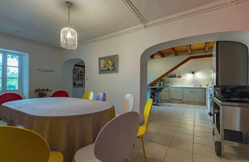 Roynac Casa | Casa de vacaciones 'Maison De Campagne Au Calme' con vistas a la montaña, piscina privada y Wi-Fi