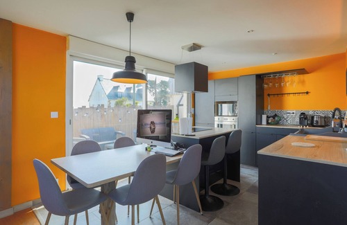 Langueux Casa | Casa de vacaciones 'Maison De Charme Vue Mer Et Jacuzzy' con jardín privado y Wi-Fi