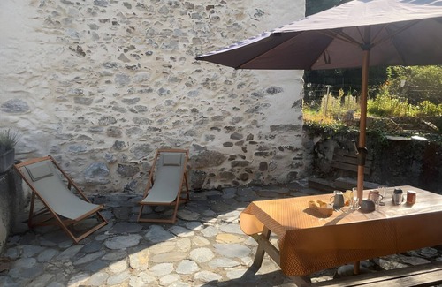 Orgeix Casa | Casa de vacaciones 'Maison De Village' con terraza privada