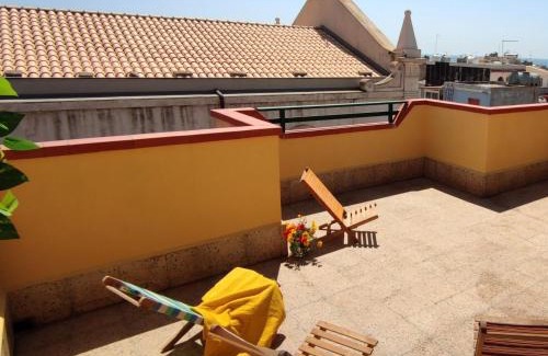 Portopalo di Capo Passero Casa | Holiday Home MarEmi Portopalo by Interhome
