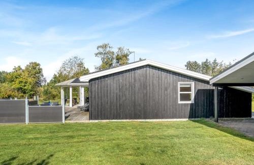 Bratten Strand Casa | Holiday Home Martina - 500m from the sea by Interhome