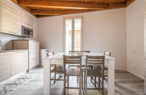 Carloforte Casa | Casa de vacaciones 'Mary' con balcón y aire acondicionado
