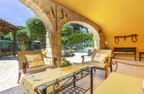 Calonge Casa | Holiday Home Mas Ambros by Interhome