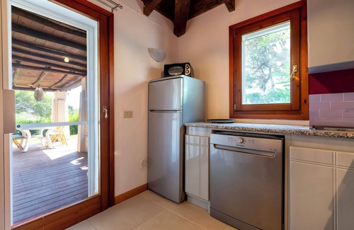 Punta De Su Turrione Casa | Casa de vacaciones 'Medit' con terraza privada, Wi-Fi y aire acondicionado