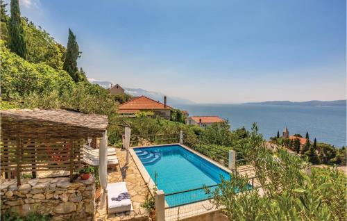 Mimice Casa | Holiday Home Mimice 21 With Outdoor Swimmingpool