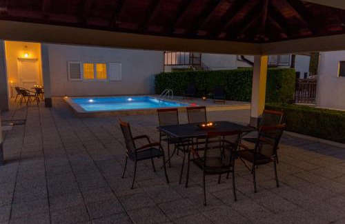 Lovrec Casa | Holiday Home Mirela