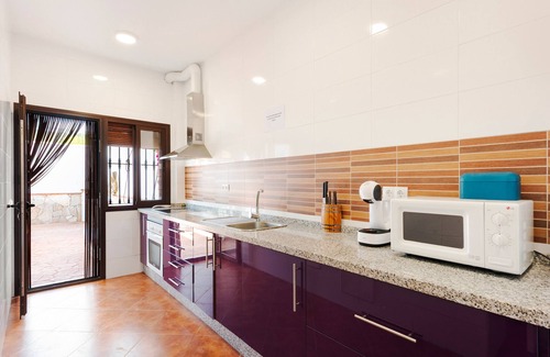 Humilladero Casa | Casa de vacaciones 'Miró' con vistas a la montaña, piscina privada, wifi y aire acondicionado