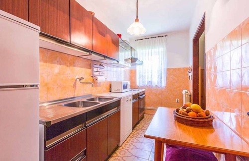 Grandici Casa | Casa vacacional con jardín y terraza