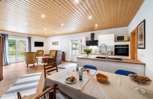 Tarnow Casa | Casa de vacaciones 'Moderner Bungalow, Rollstuhlgerecht' con terraza privada