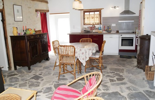 La Chaudiere Casa | Casa de Vacaciones 'Mouton' con Vista a la Montaña y Balcón