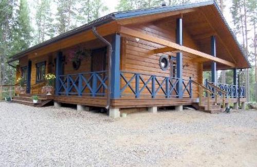 Haapamaki Casa | Holiday Home Mustikka by Interhome