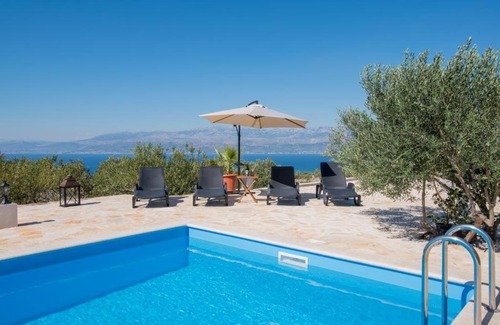 Supetar Casa | Holiday Home My Summer House