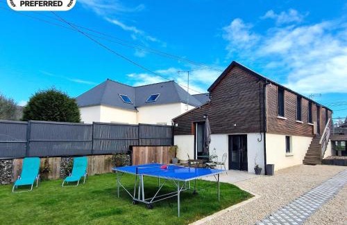Saint-Alban Casa | Holiday Home near Val-André Beach & Golf