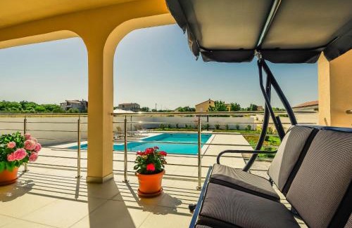 Visocane Casa | Holiday Home Nisa by Interhome