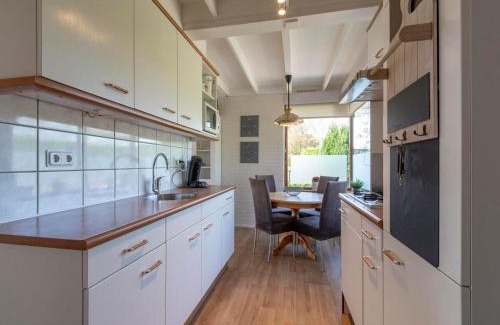 Sint Maartensvlotbrug Casa | Holiday Home Sint Maartenszee near Beach