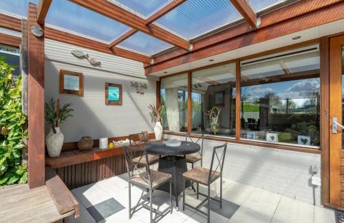 Sint Maartensvlotbrug Casa | Holiday Home Sint Maartenszee near Beach