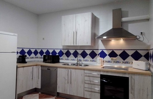 Santa Elena Casa | Casa de vacaciones Nuevas Poblaciones con vistas a la montaña, piscina y Wi-Fi