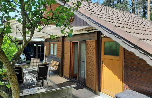 Drognitz Casa | Casa de vacaciones 'Obert - Drognitz' con terraza privada, jardín comunitario y Wi-Fi
