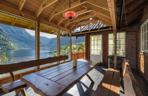 Vik Casa | Holiday Home Odin by Interhome