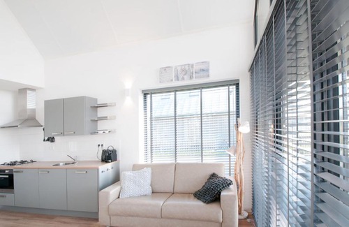 Tholen Casa | Holiday Home Oesterdam Resort-4