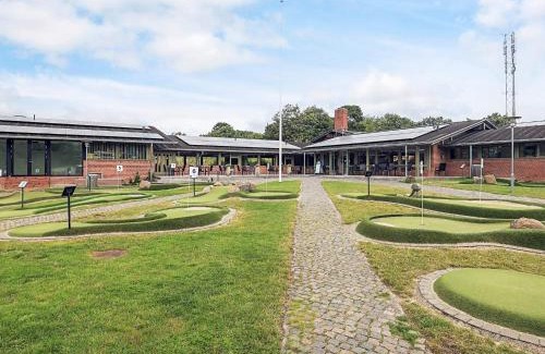 Smidstrup Strand Casa | Holiday home on a holiday park in Gilleleje