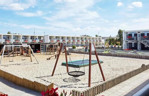 Bønnerup Strand Apartamento | Holiday home on a holiday park in Glesborg