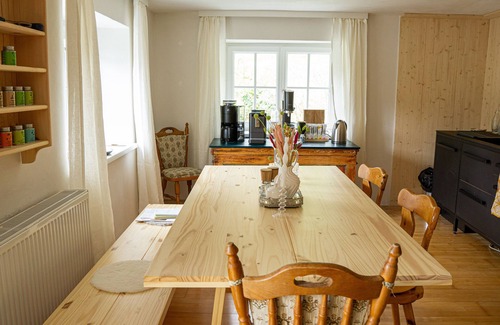 Ebensee Casa | Holiday Home on the hill