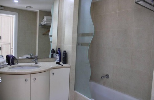 Herzliya Pituach Apartamento | Holiday Home on the Magical Island in Herzliya