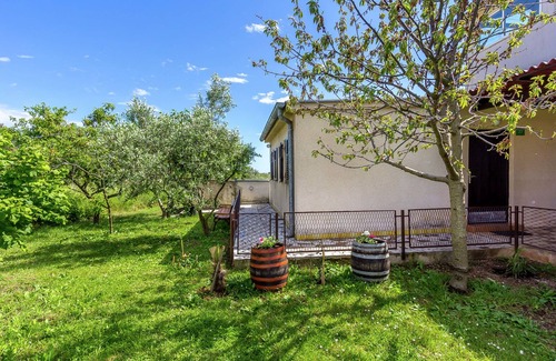 Stinjan Casa | Casa de vacaciones a sólo 800 m de la playa