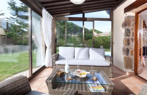 Calonge Casa | Holiday Home Origami by Interhome